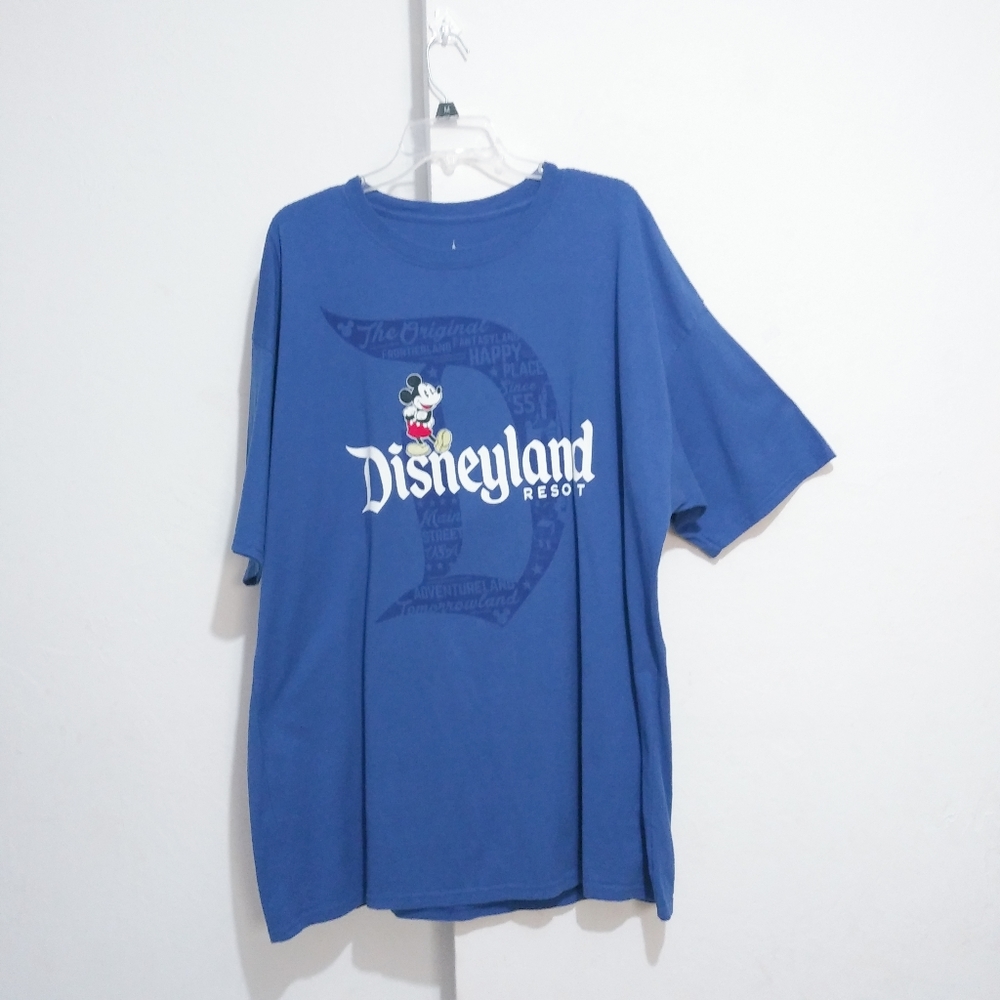 Disney T Shirt 
Size 2XL
Excellent condition
Cotto
